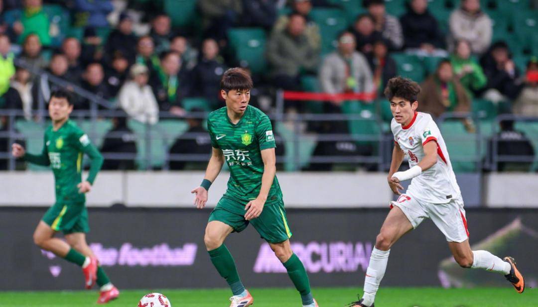 包含集结日北京国安迎来里程碑：足总杯节点到来；态度坚定；医务组通报恢复的词条